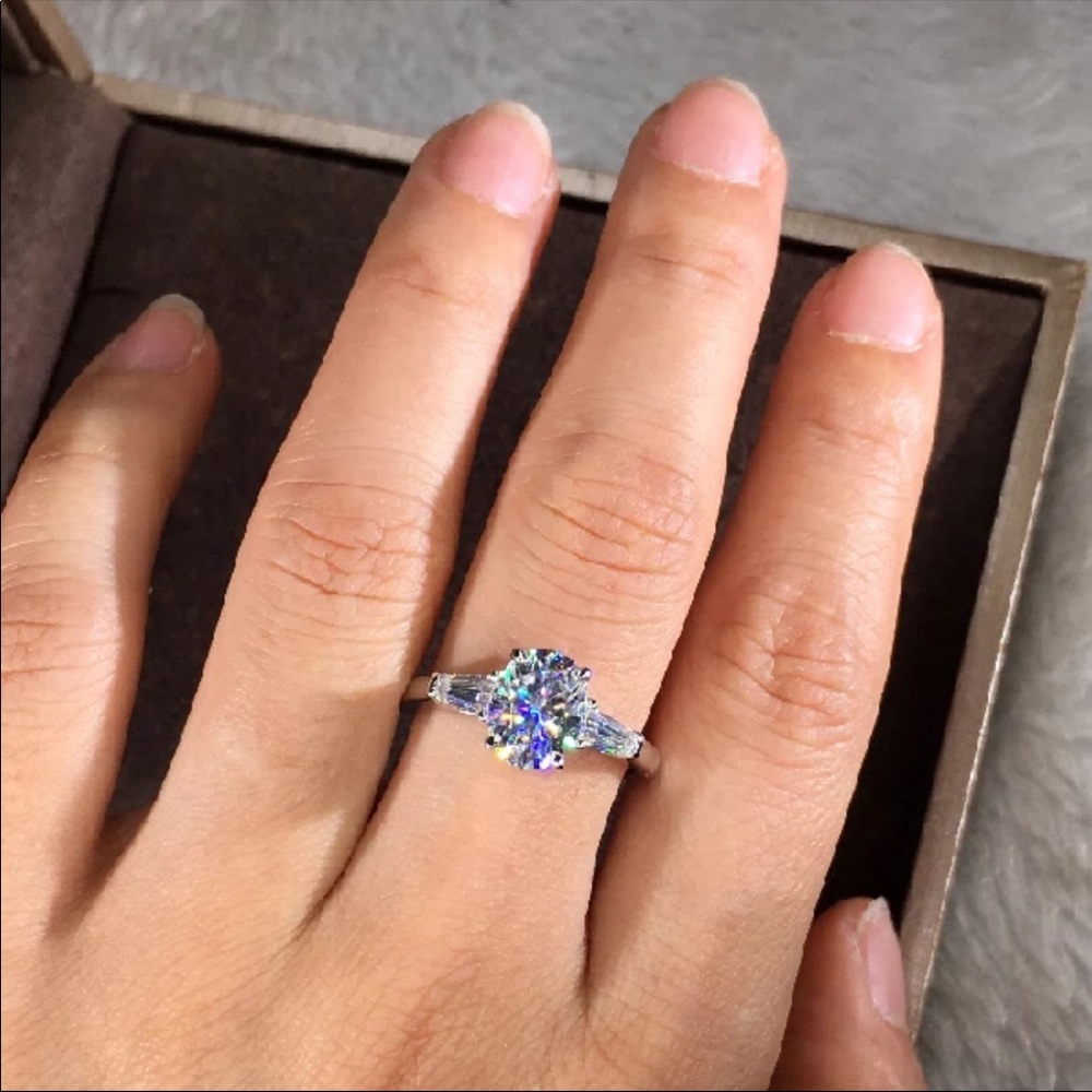 New Women’s 925 Silver Zircon Women’s Ring - Picture 4 of 6